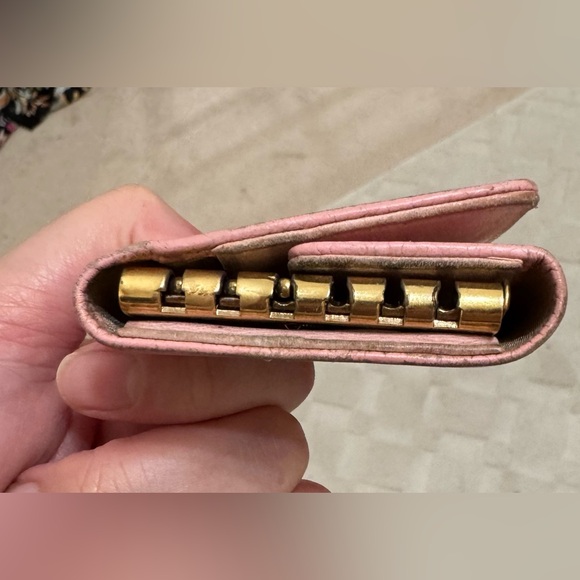 CHANEL Leather key holder 4 Prong Authentic Caviar - Picture 6 of 6